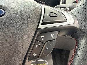 Ford Mondeo thumbnail