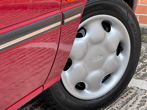 Ford Orion thumbnail