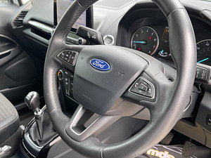 Ford EcoSport thumbnail