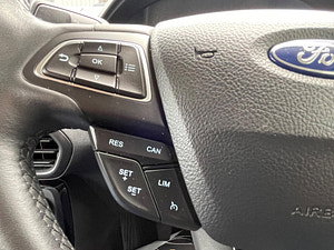 Ford EcoSport thumbnail