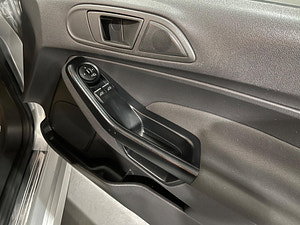 Ford Fiesta Van thumbnail