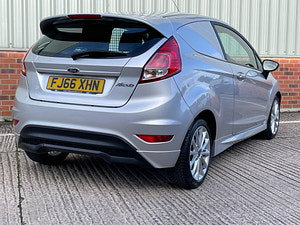 Ford Fiesta Van thumbnail