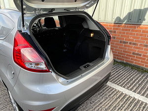 Ford Fiesta Van thumbnail