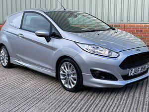 Ford Fiesta Van thumbnail