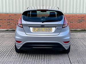 Ford Fiesta Van thumbnail