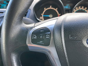 Ford Fiesta Van thumbnail