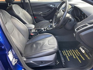 Ford Focus thumbnail