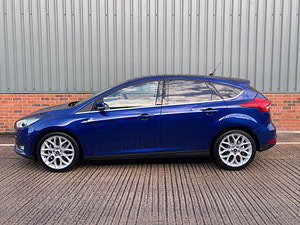 Ford Focus thumbnail