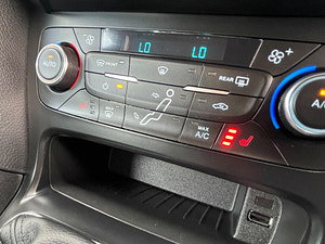 Ford Focus thumbnail