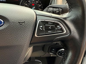Ford Focus thumbnail
