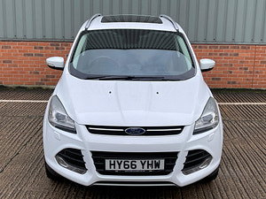 Ford Kuga thumbnail