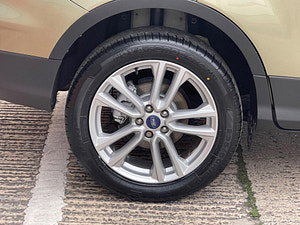 Ford Kuga thumbnail