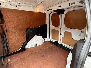 Ford Transit Courier thumbnail