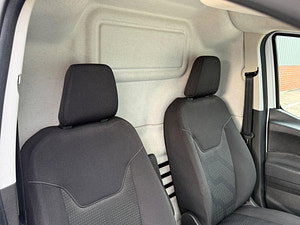 Ford Transit Courier thumbnail