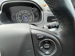 Honda CR-V thumbnail