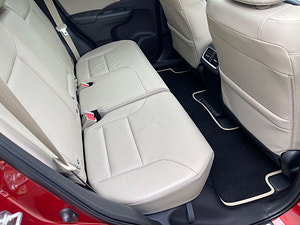 Honda CR-V thumbnail
