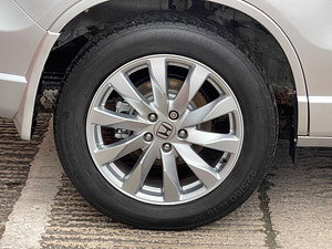 Honda CR-V thumbnail