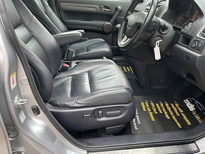 Honda CR-V thumbnail