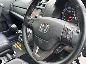 Honda CR-V thumbnail