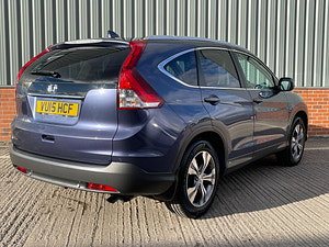 Honda CR-V thumbnail