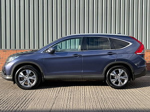 Honda CR-V thumbnail