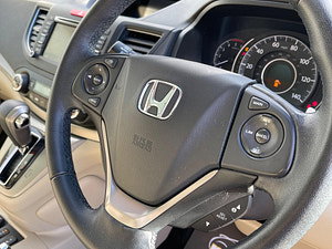 Honda CR-V thumbnail