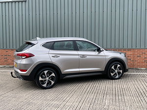 Hyundai Tucson thumbnail