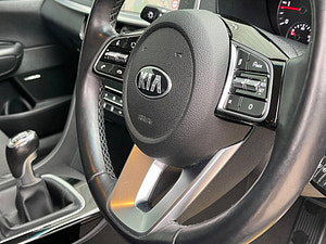 Kia Optima thumbnail
