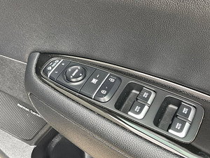 Kia Optima thumbnail