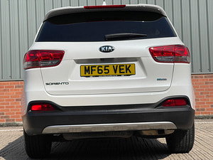 Kia Sorento thumbnail
