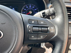 Kia Sorento thumbnail