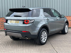 Land Rover Discovery Sport thumbnail