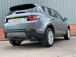 Land Rover Discovery Sport thumbnail