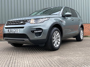 Land Rover Discovery Sport thumbnail