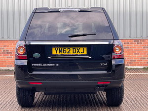 Land Rover Freelander 2 thumbnail