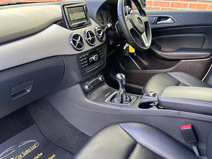 Mercedes-Benz B Class thumbnail