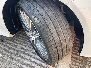 Mercedes-Benz C Class thumbnail