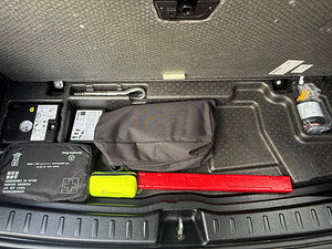 Mercedes-Benz EQA thumbnail