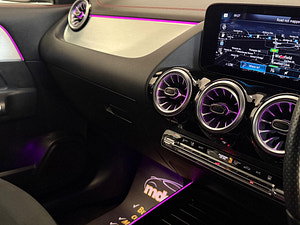 Mercedes-Benz EQA thumbnail
