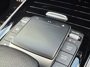 Mercedes-Benz EQA thumbnail
