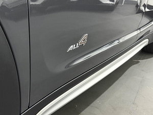 MINI Countryman thumbnail