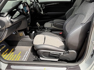MINI Electric hatch thumbnail