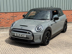 MINI Electric hatch thumbnail