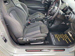 MINI Hatch thumbnail