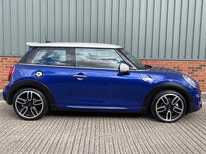 MINI Hatch thumbnail