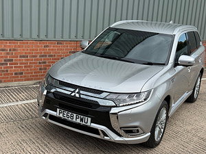 Mitsubishi Outlander thumbnail