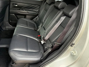 Mitsubishi Outlander thumbnail