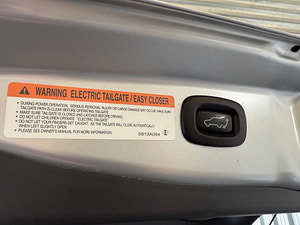 Mitsubishi Outlander thumbnail