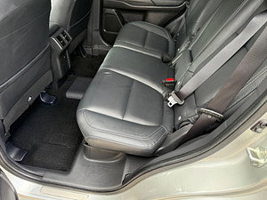 Mitsubishi Outlander thumbnail