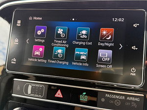 Mitsubishi Outlander thumbnail